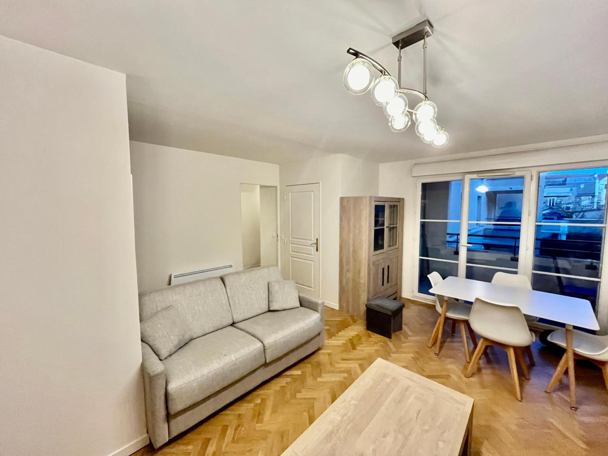 Appartement Le Sept Avec Parking, Transfert à Vaires-sur-Marne Extérieur photo